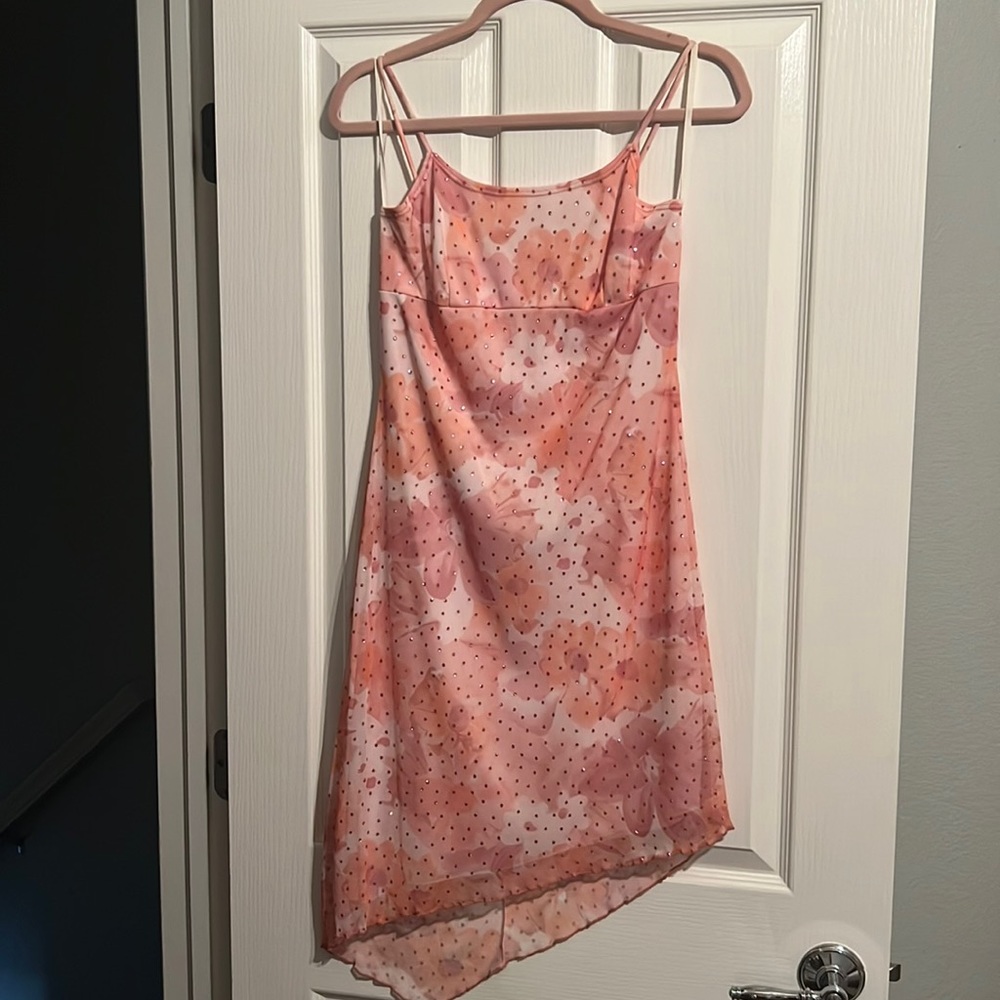 Beautiful pink/sparkly dress